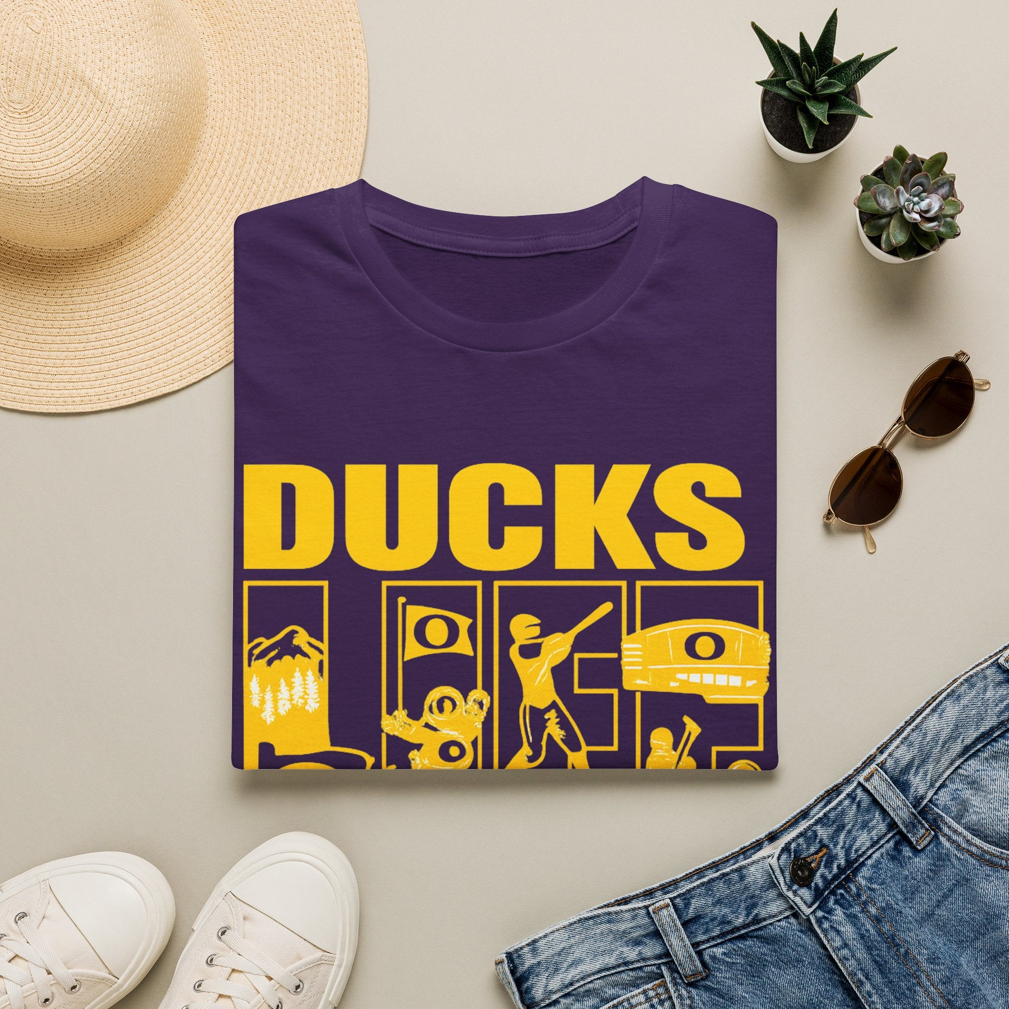 Ducks Vintage Photo Tee — Retro Black & White Duck Graphic T-Shirt - Oregon Ducks