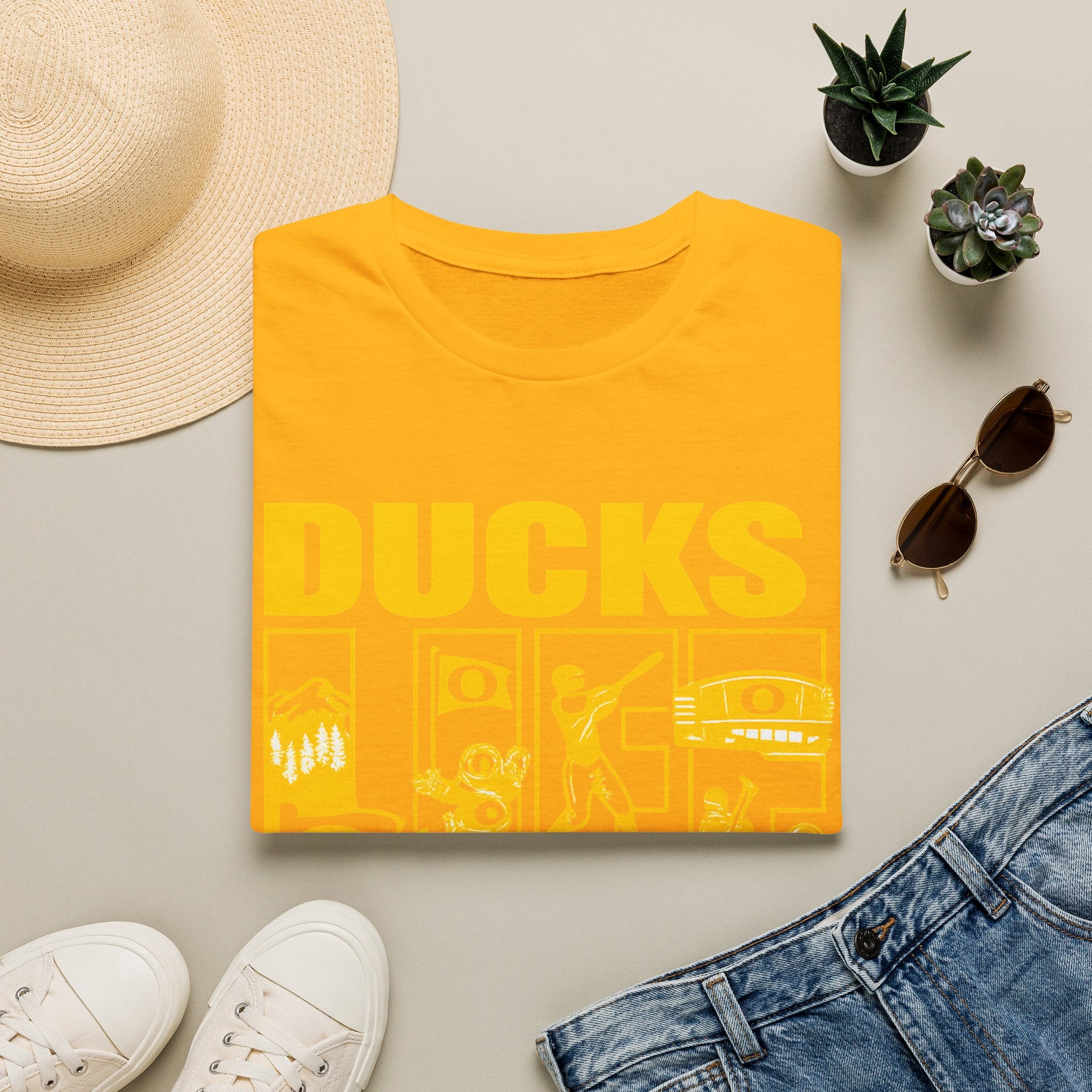 Ducks Vintage Photo Tee — Retro Black & White Duck Graphic T-Shirt - Oregon Ducks